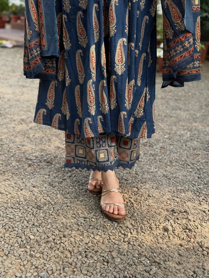 Elegant Printed Kurta Set with Dupatta | Ethnic Co-ord Set for Women
