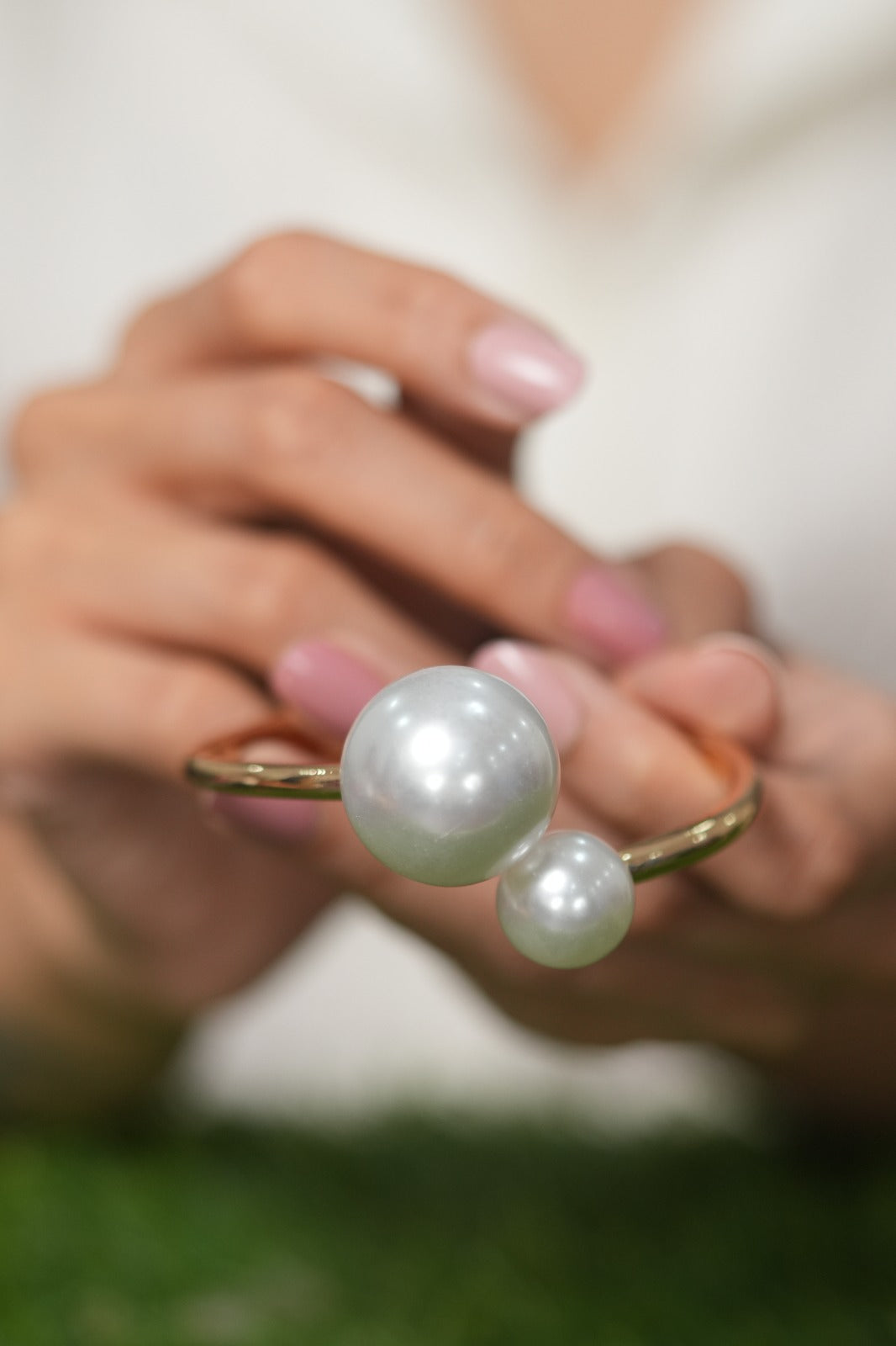 Jeju Pearl Bold Western Party Wear Openable Bracelet