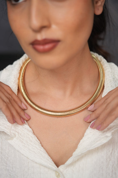 Treeda Gold Chunky Western Party Wear Necklace