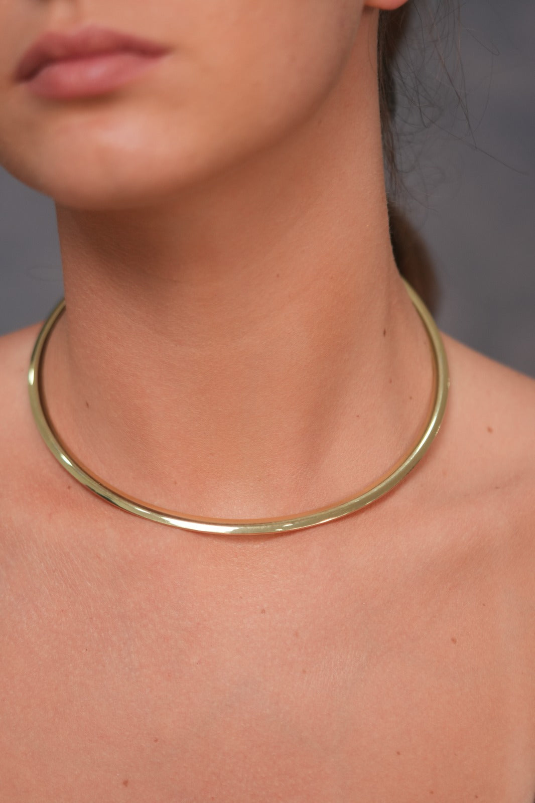 Glowing Western Party Wear Minimilistic Necklace