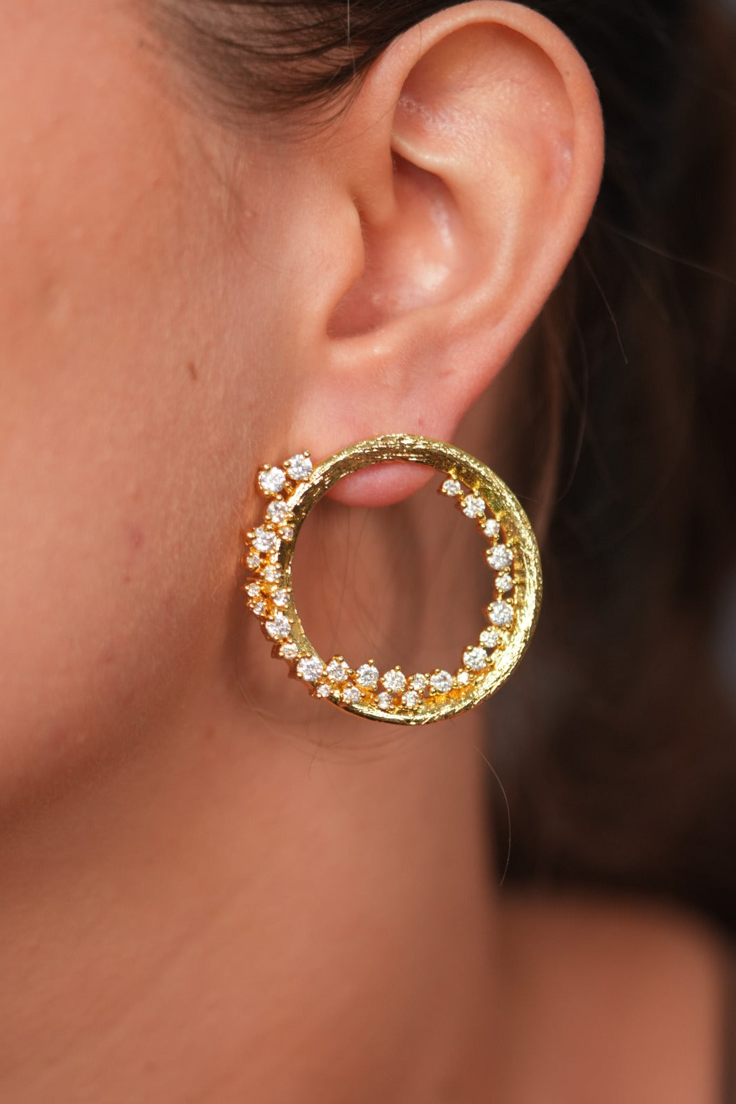 Holiday in Hawaii Diamond Party Wear Gold Western Earrings