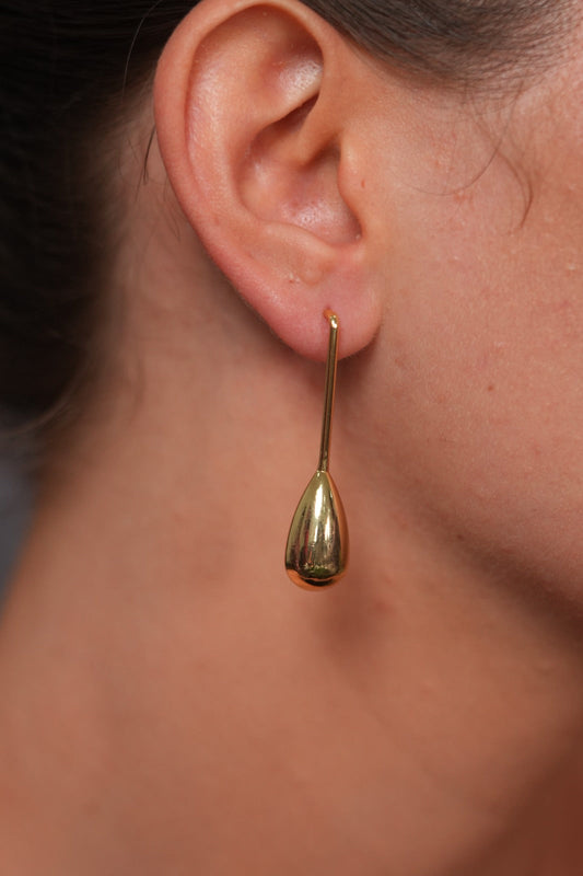 Dubai Dusk Gold Party Wear Western Earrings