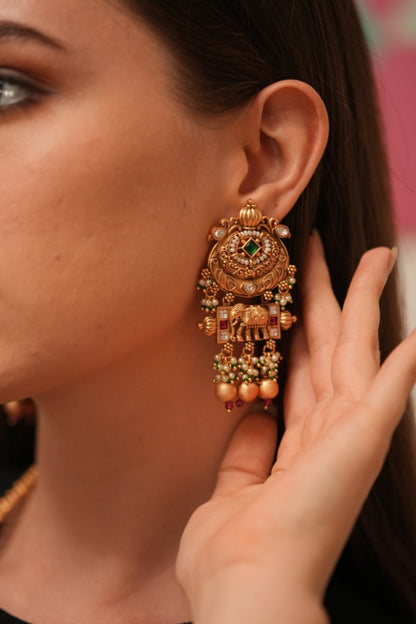 Sakuntala Long Gold Haar Set | Sone Pe Suhaga
