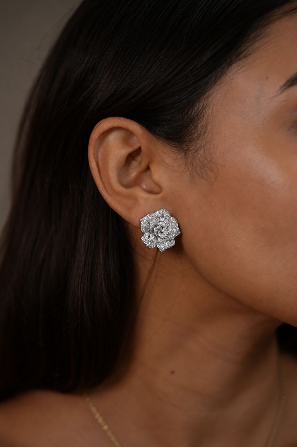 Blooming Rose Diamond Pendant Set