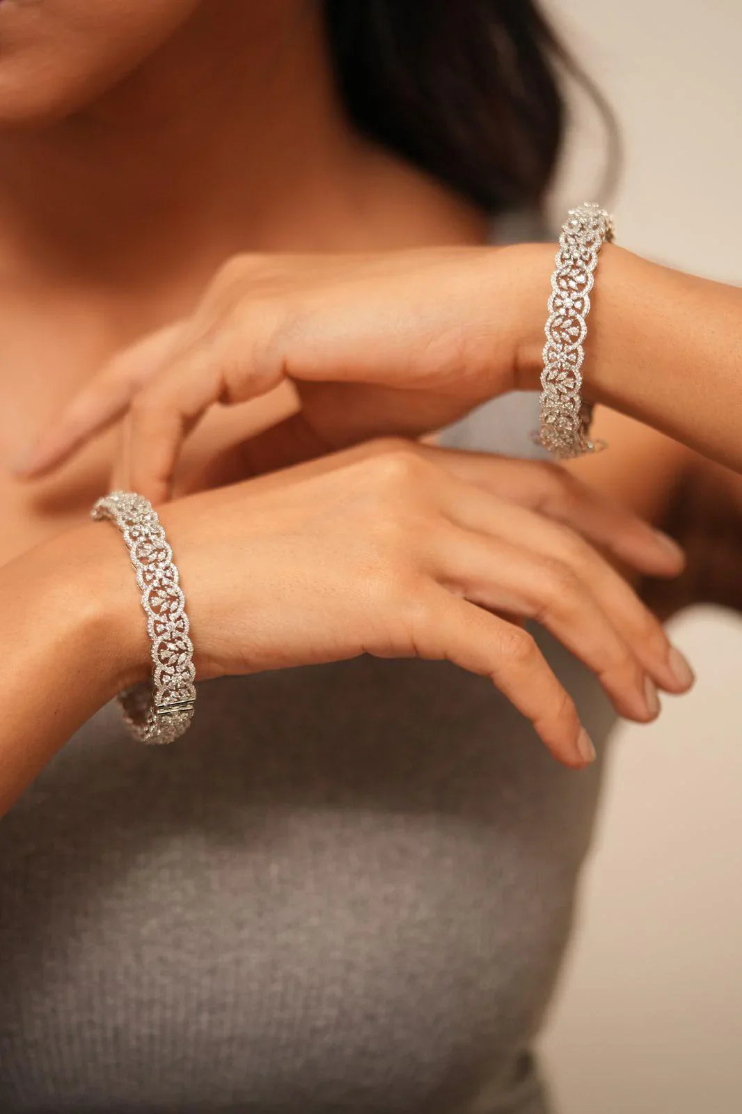 Inaaya Openable Diamond Bangles (SILVER)