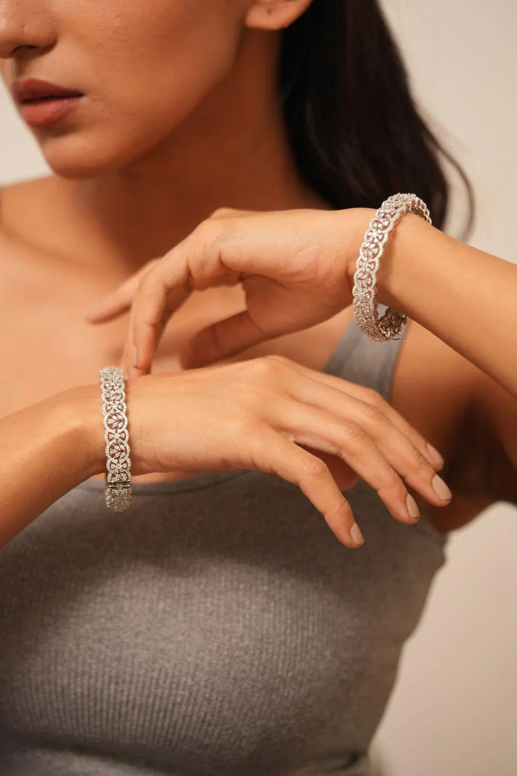 Inaaya Openable Diamond Bangles (SILVER)