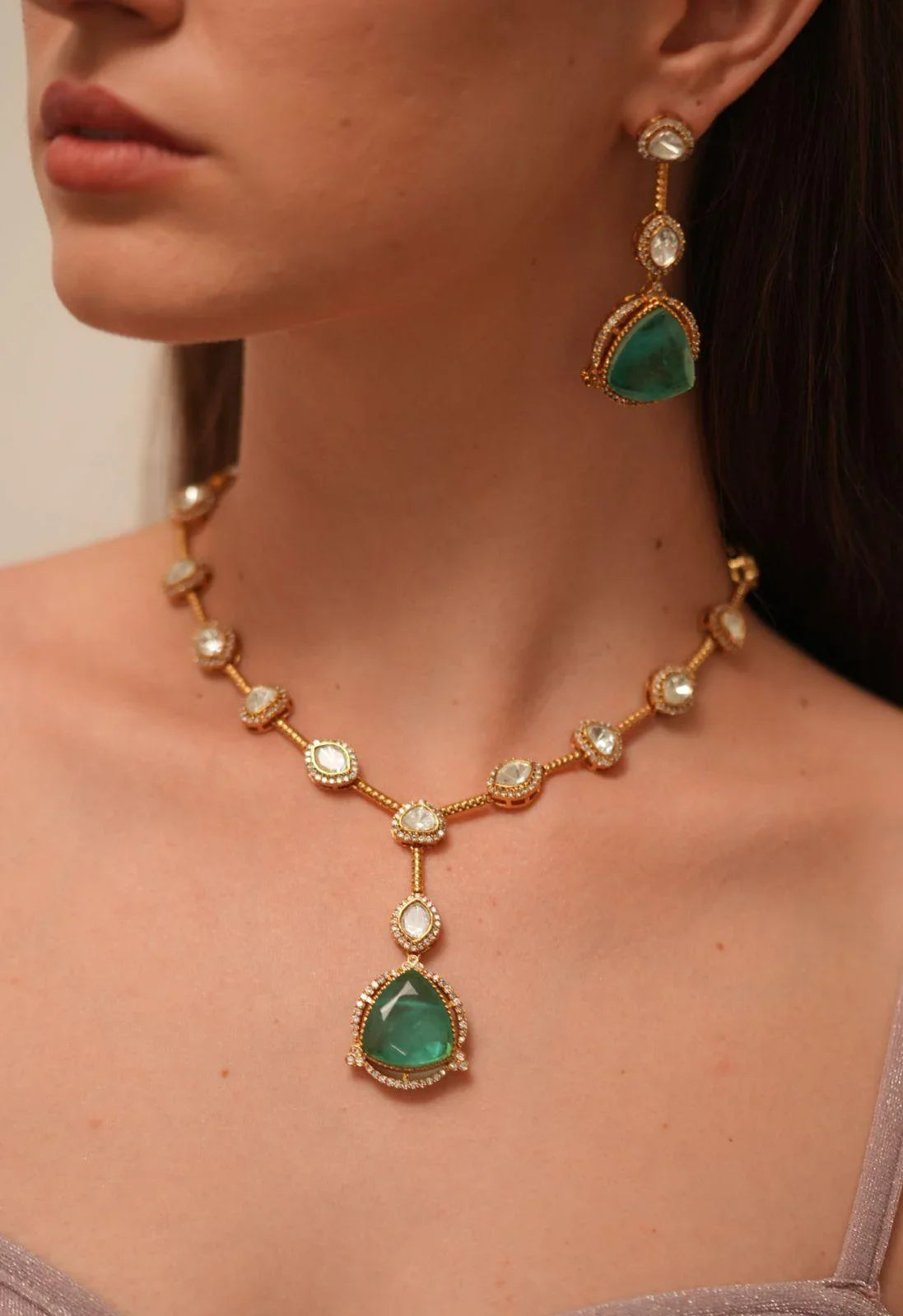 Samudra Fluorite And Polki Necklace Set