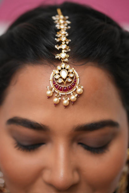 Vishvamitra Bridal Polki Choker Set with Maangtika