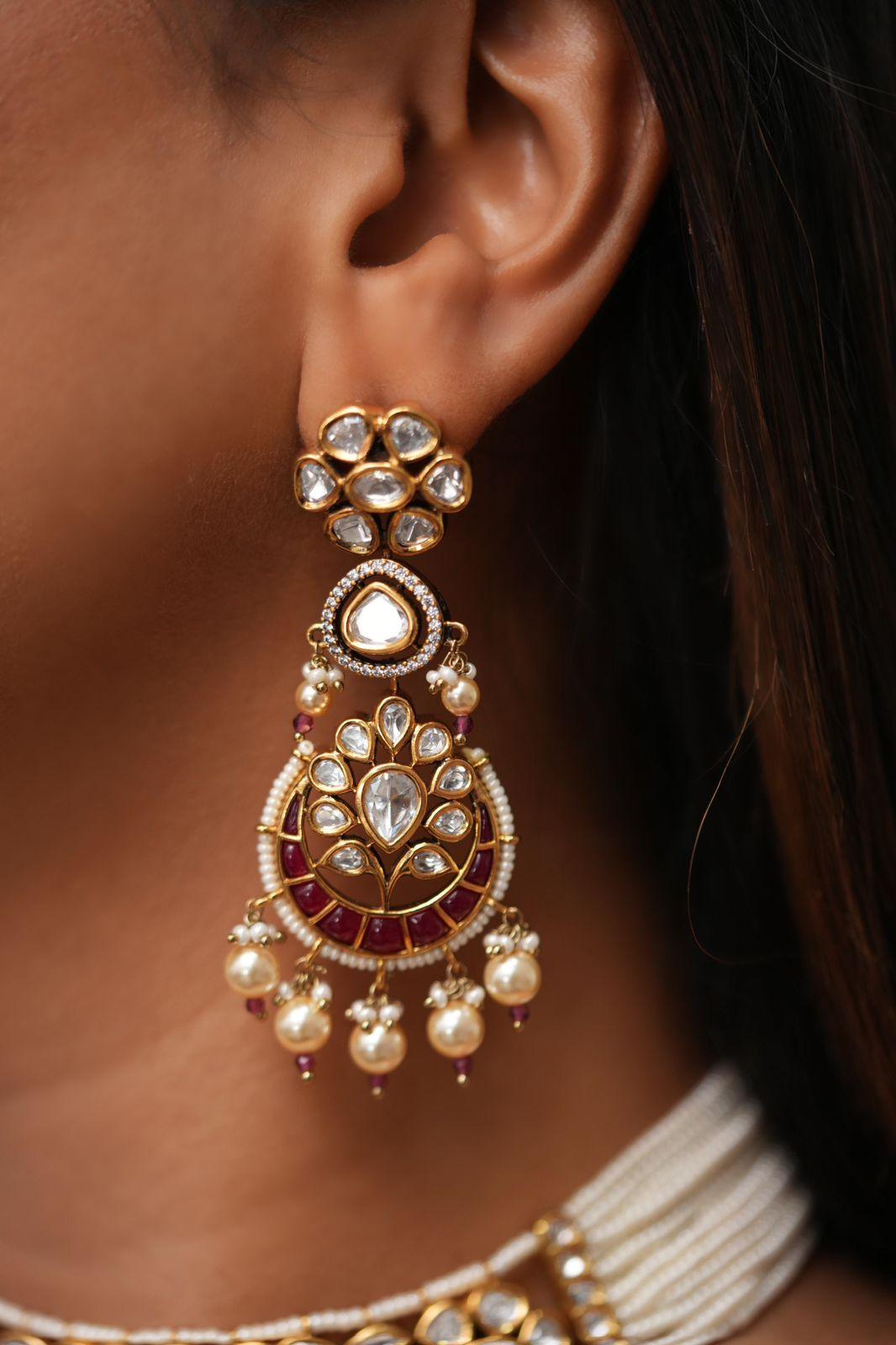 Vishvamitra Bridal Polki Choker Set with Maangtika