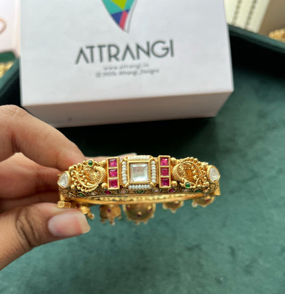 Sujata Gold Kada | Sone pe Suhaga Collection