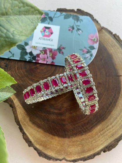 Glory Gleam Openable Diamond Bangle