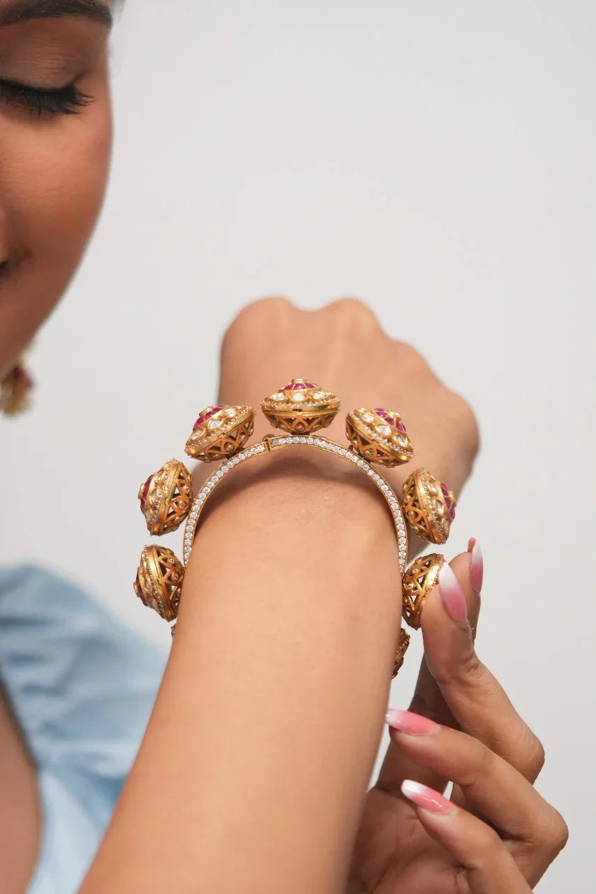 Gayathri  Moissanite Rich Gokhru Pacheli Kada |  Openble