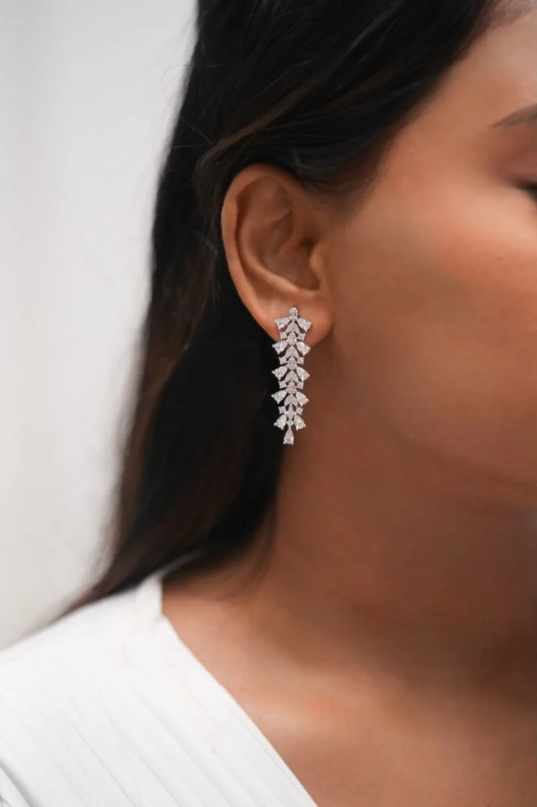Eloise Mid Sized Diamond Earring