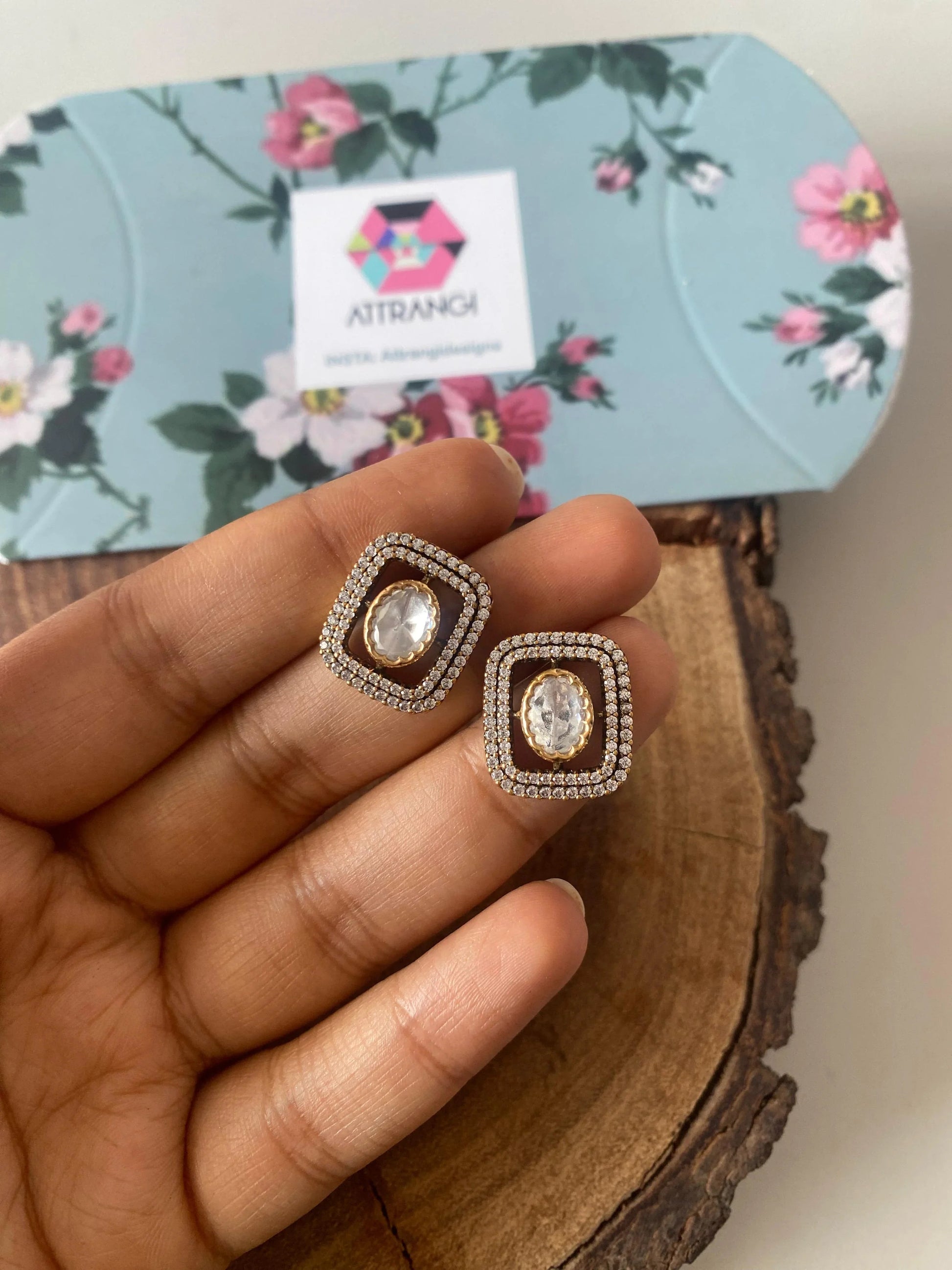 Vanya Polki Moissanite Small Studs | Antique Gold Collection