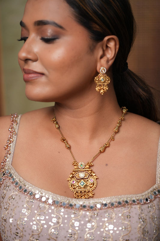 Lopamudra Long Gold Traditional Set | Sone Pe Suhaga