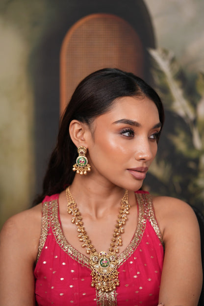 Sabarmati Gold Traditional Long Delicate Indian Necklace Set | Sone Pe Suhaga