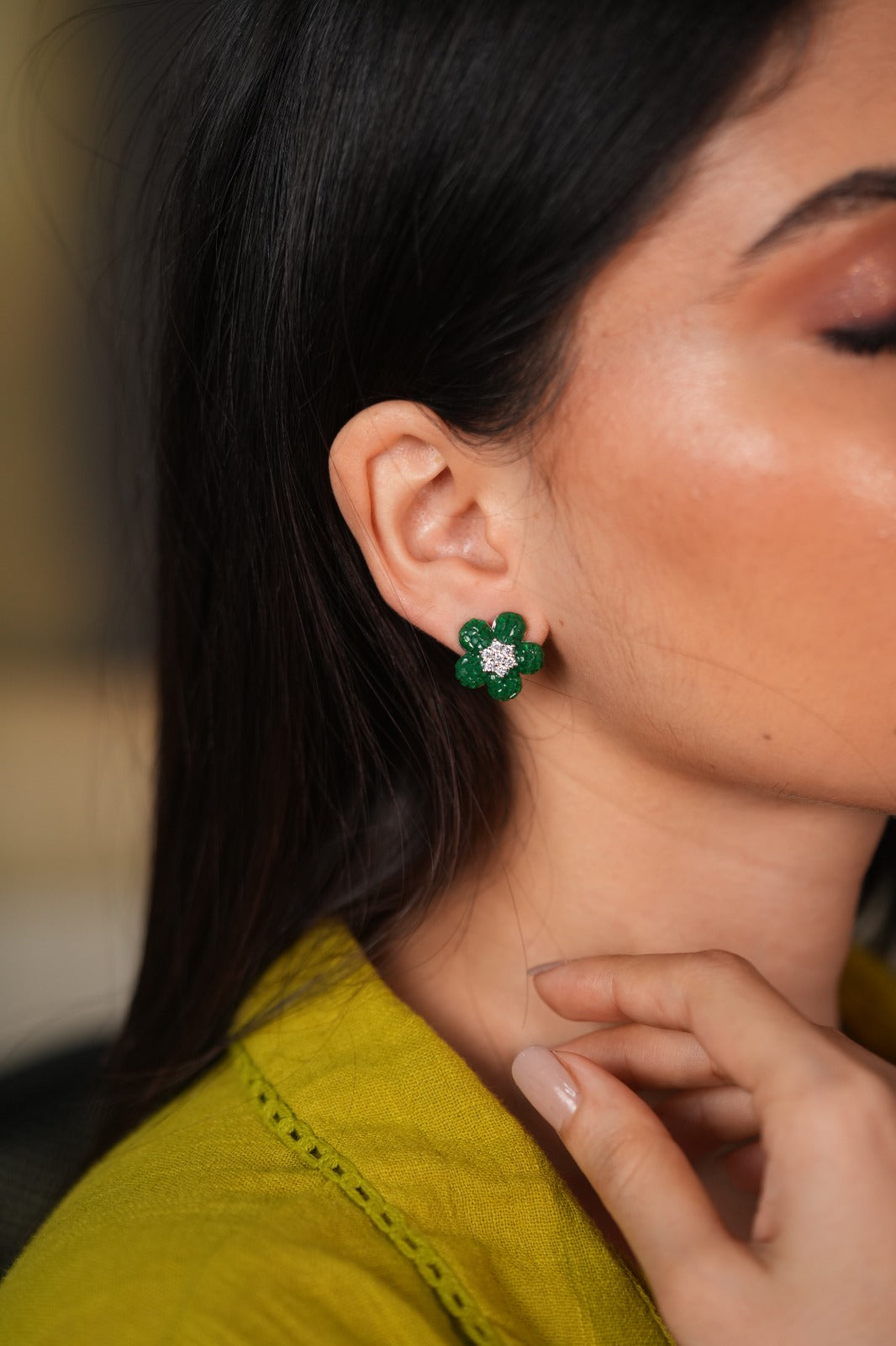 Dainty Diana Floral Illusion Setting Diamond Stud Earrings