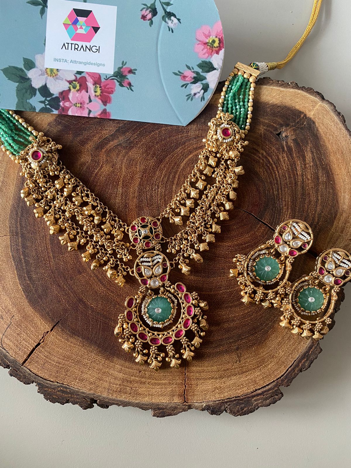 Shanta 3 Line Empress Sone Pe Suhaga Necklace Set