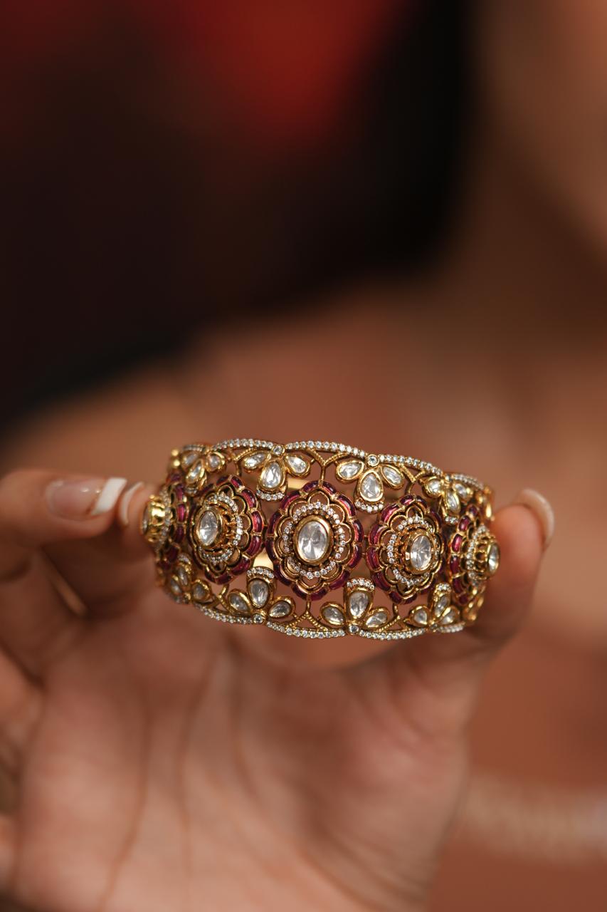 Shanti Polki Moissanite Rich Next To Real Kada  | Uncut Diamond