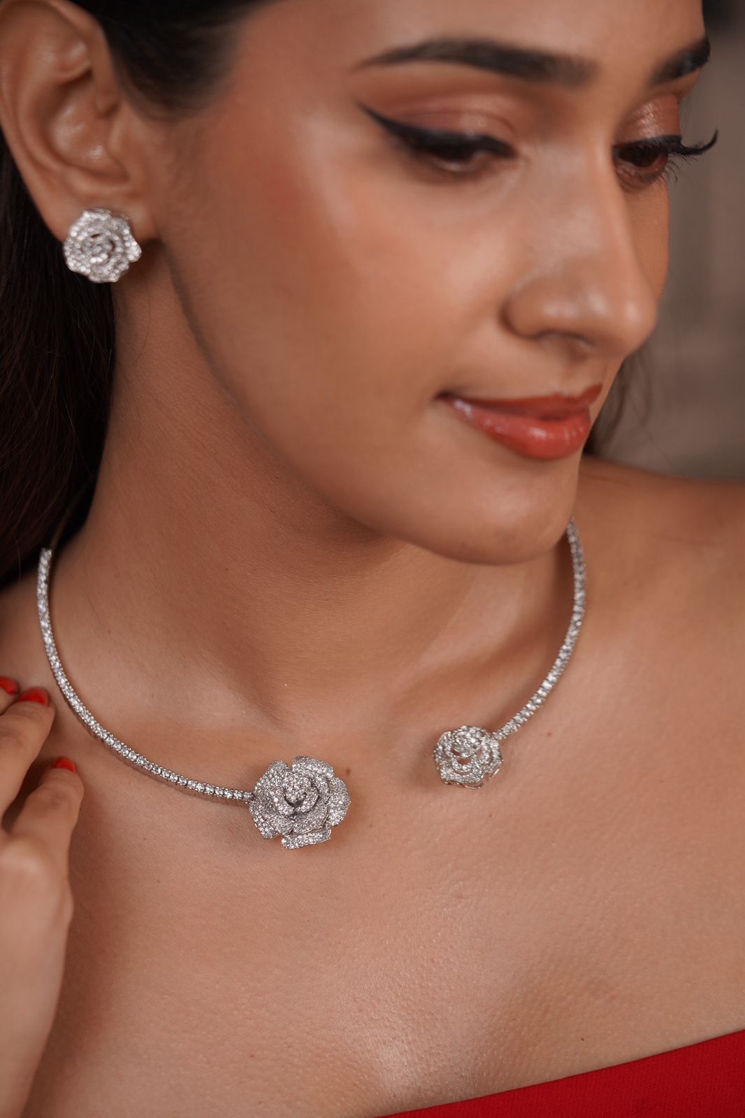 Blooming Rose Diamond Hasli Set |  Flexi