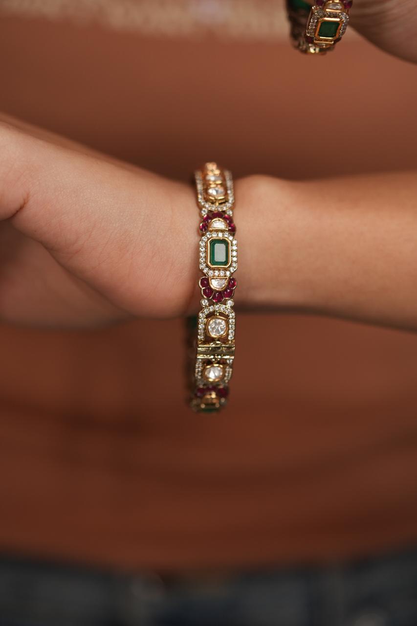 Samohar Polki Uncut Diamond Moissanite Ruby Green Bangle  | Openable