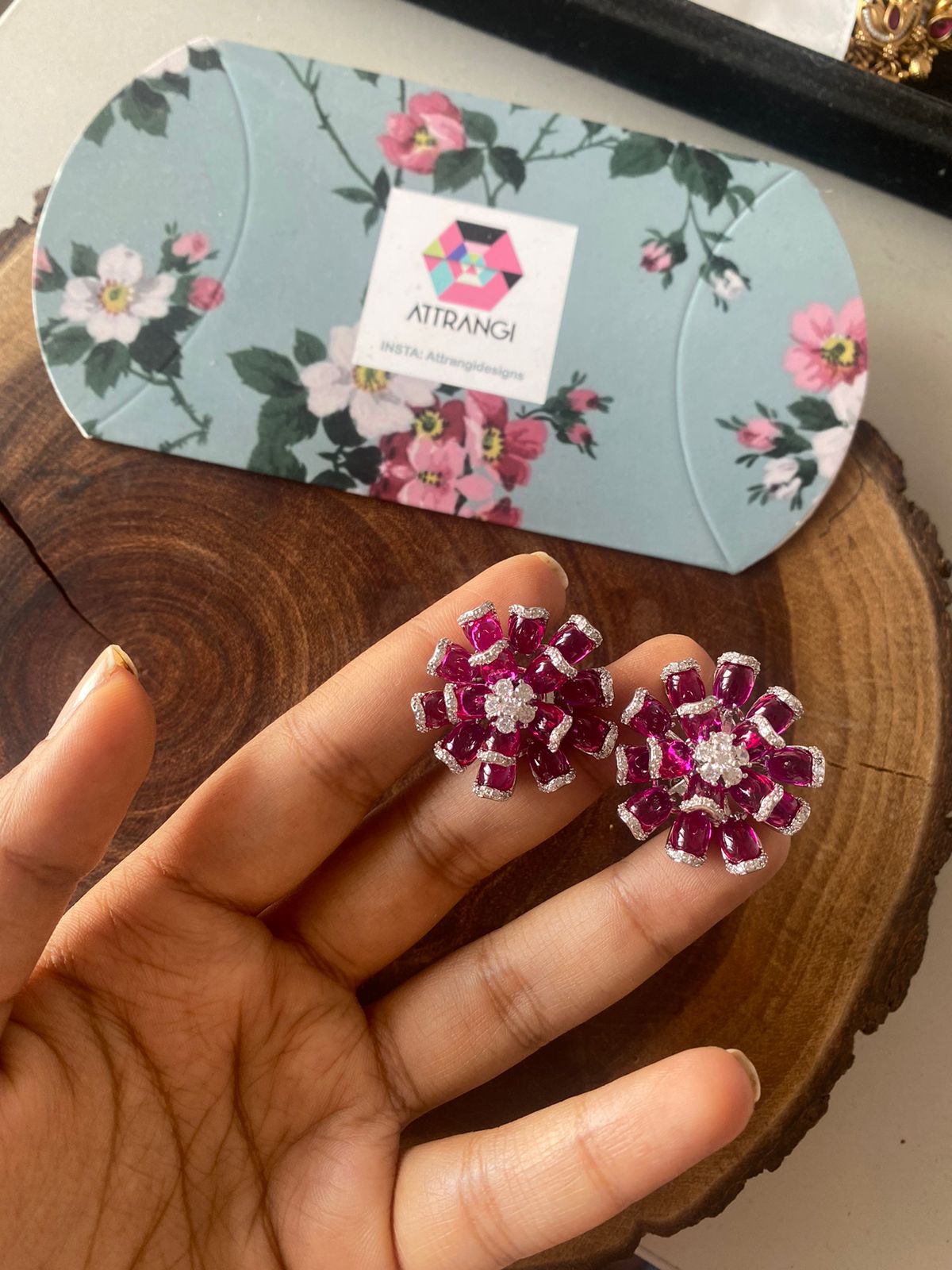 Fool 3D Emerging Statement Diamond Studs