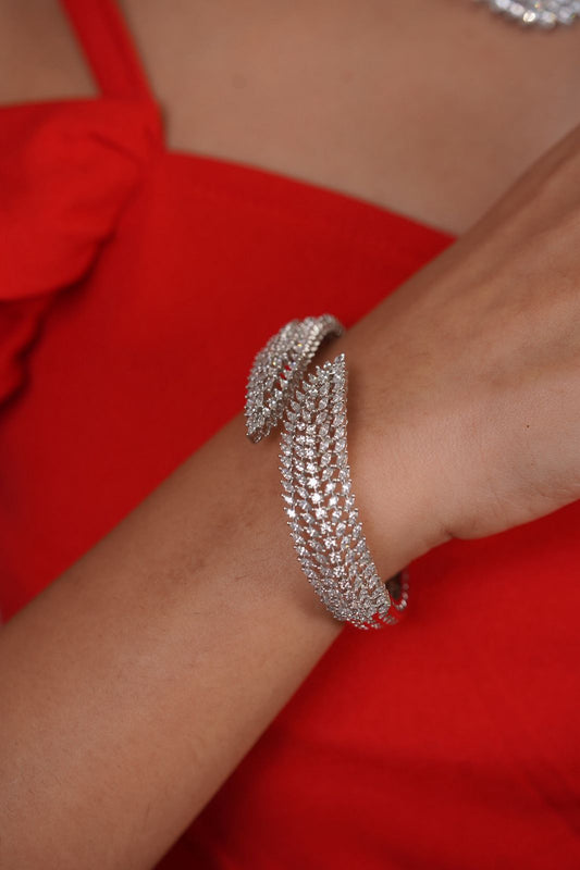Gracy Diamond Front Openable Designer Bracelet