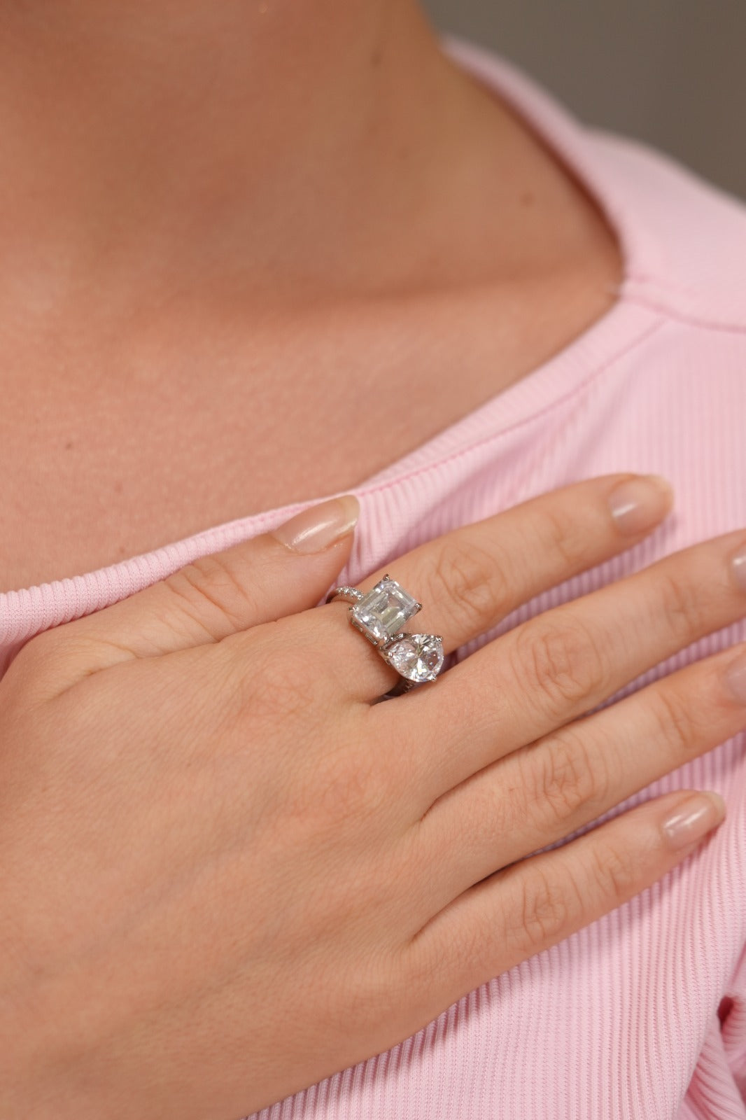 Pear Emerald Rock Toi Et Moi Solitaire Diamond ring | 3 Carat