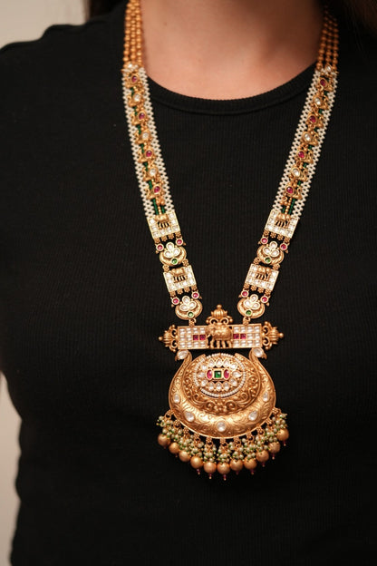 Sakuntala Long Gold Haar Set | Sone Pe Suhaga