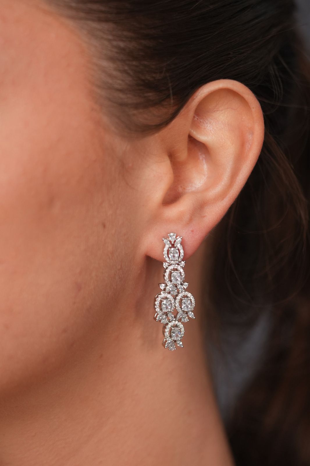Riri Oval Diamond Dainty Necklace Set with Mid Sized Earrings