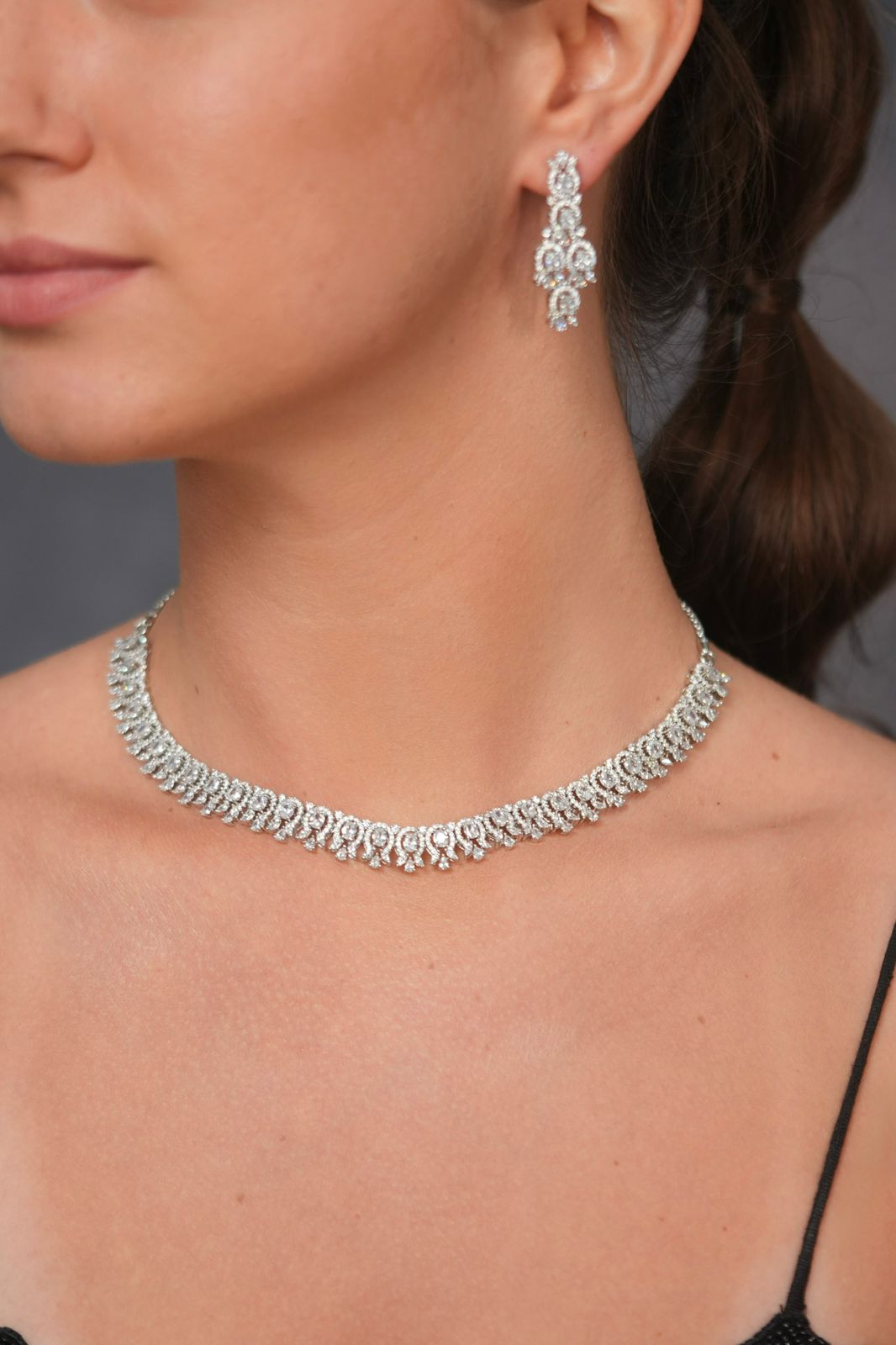 Riri Oval Diamond Dainty Necklace Set with Mid Sized Earrings