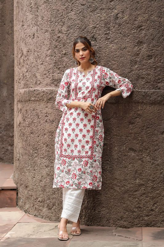 Women Ethnic Motif Thread Work Kurta