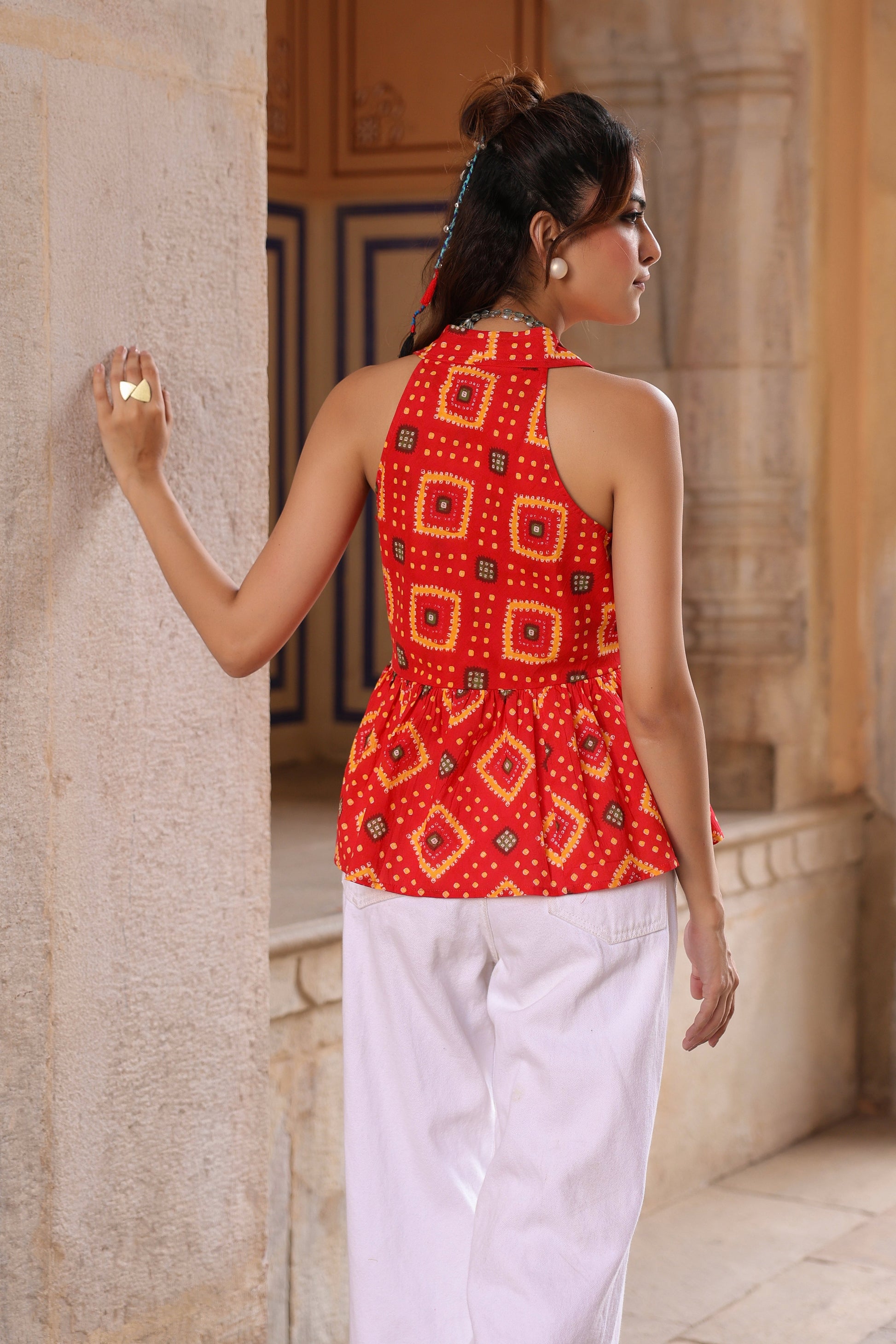 Women ethnic red sleeveless top