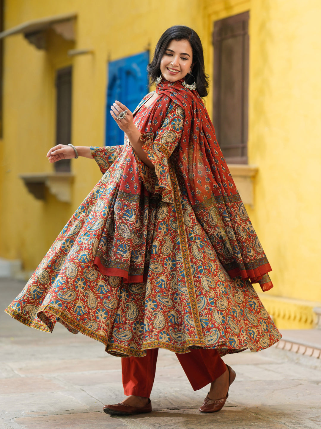 Women festive maroon kurta trouser dupatta set