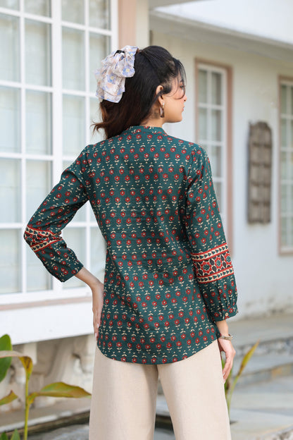 Women green mandarin neck cotton top