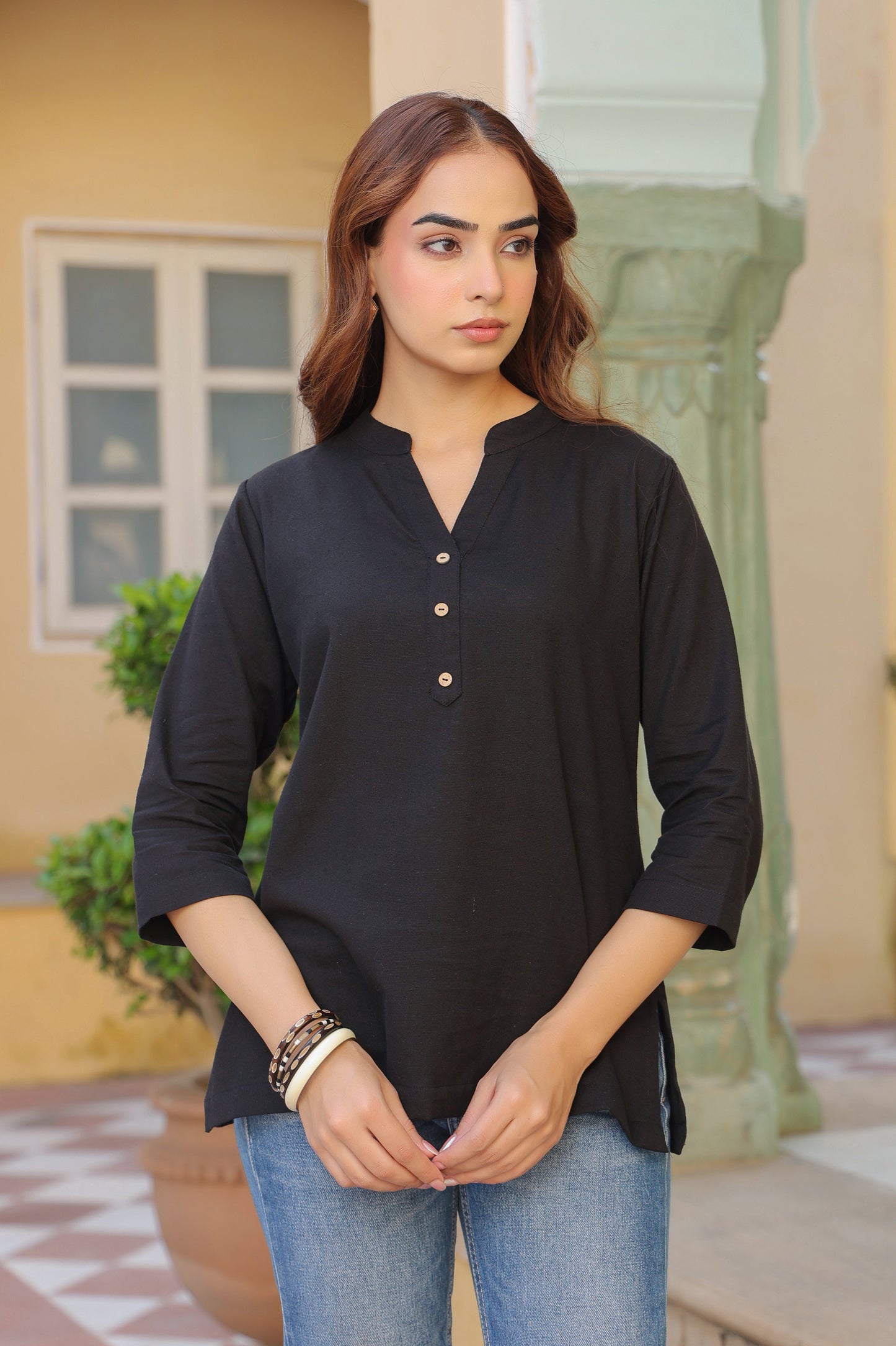 Women mandarin collar cotton top