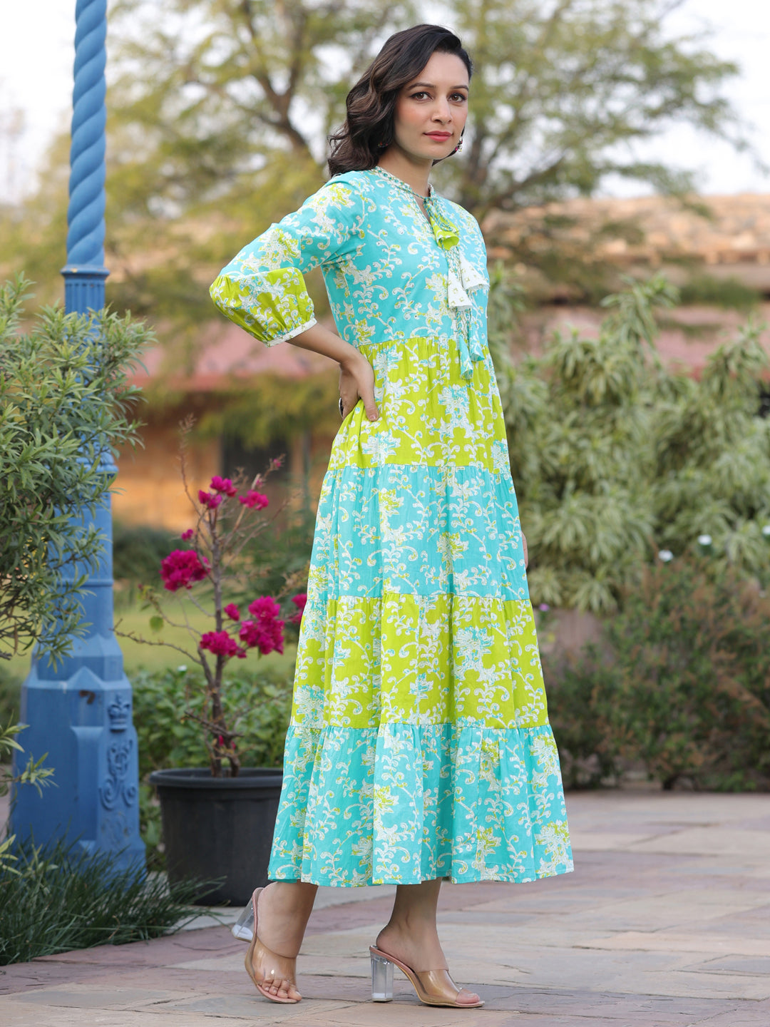 Women’s Flowy Sleeve Kurta
