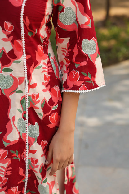 Women’s ethnic floral printed straight kurta