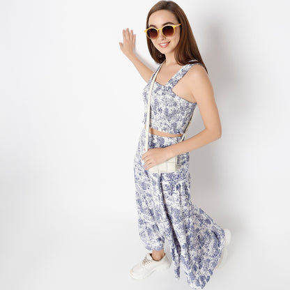 Slim Fit Printed Square Neck Crop Top