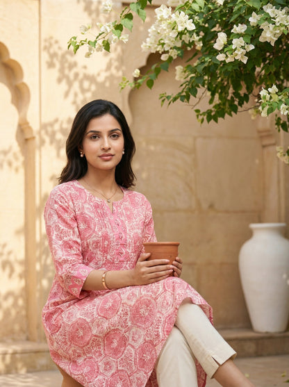 Pink Yoke Pintuck Kurta