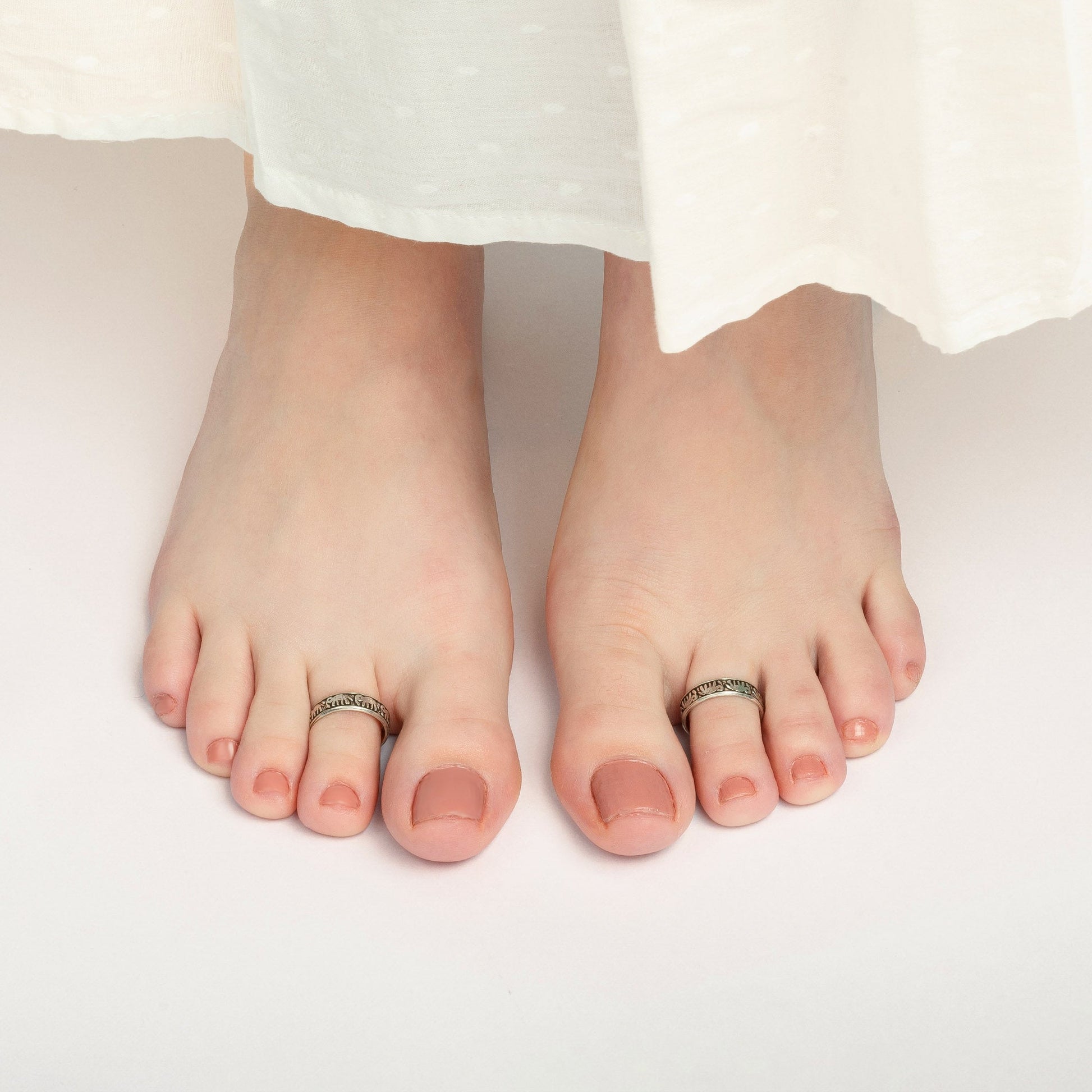 Elephant motif Toe Ring