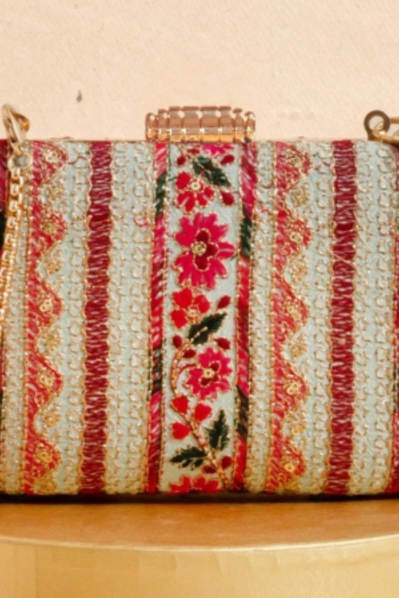 Zuri Box Clutch - Mint