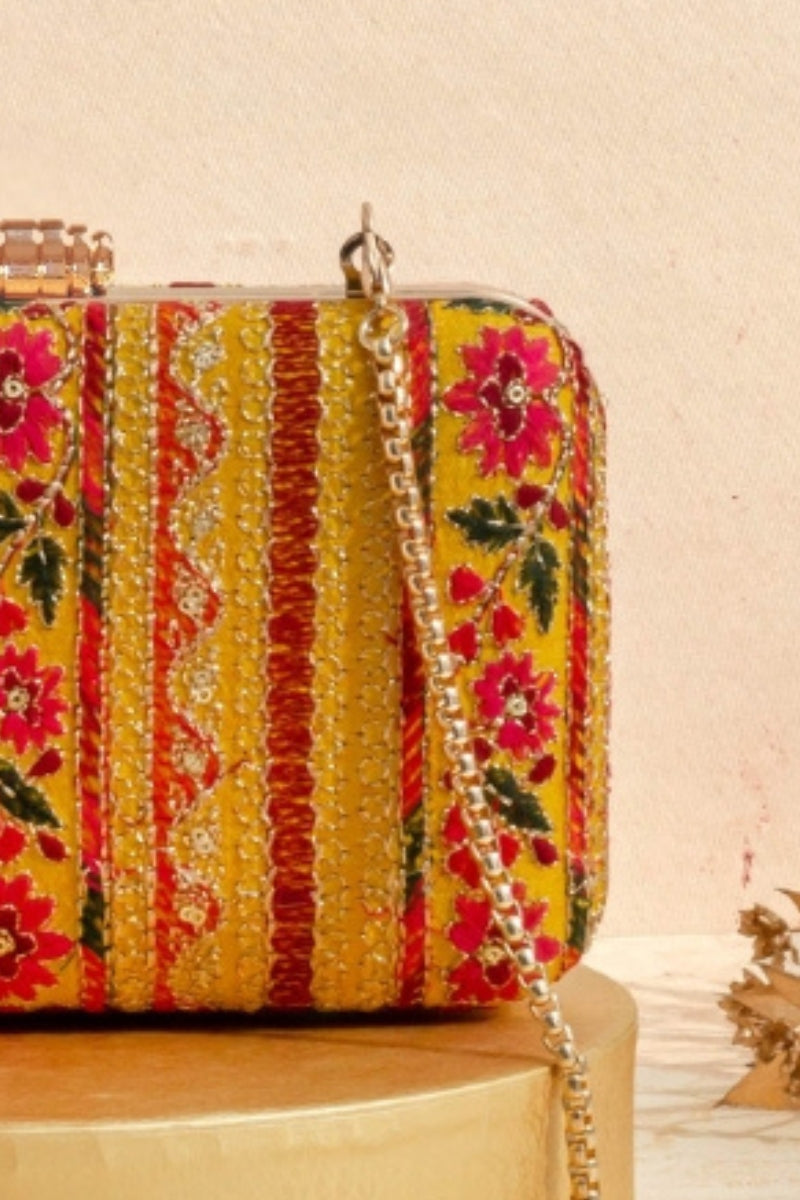 Zuri Box Clutch - Mustard