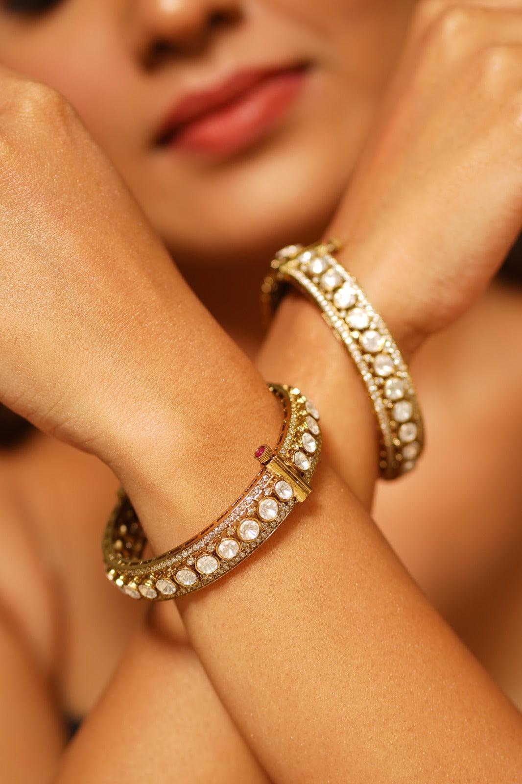 Aarohi Moissanite Indian Bangle Kada Openable - Attrangi