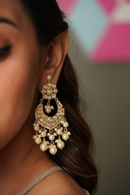 Aarushi Mid-Sized Chandbali - Attrangi