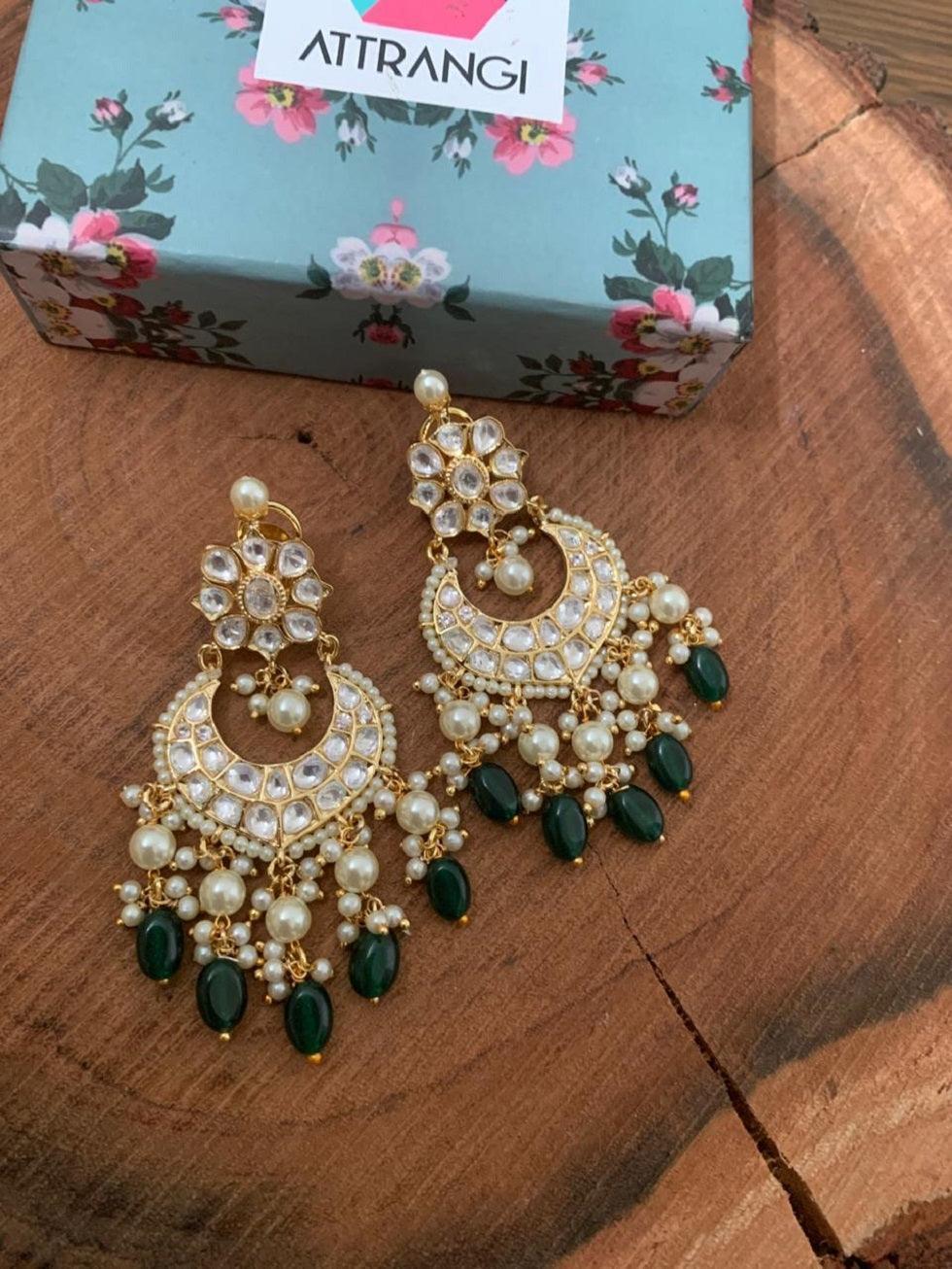 Aarushi Mid-Sized Chandbali