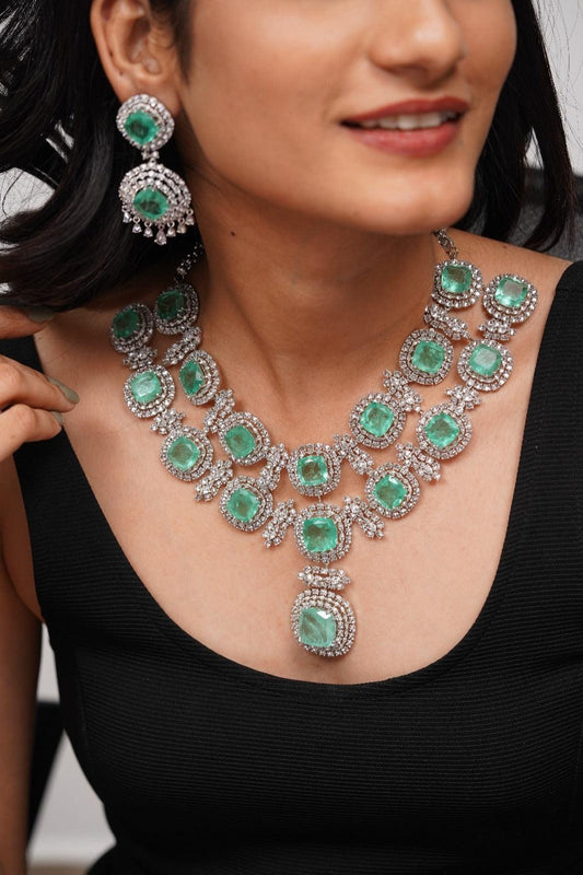 Alia Russian Emerald Diamond Set - Attrangi