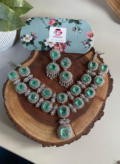 Alia Russian Emerald Diamond Set - Attrangi