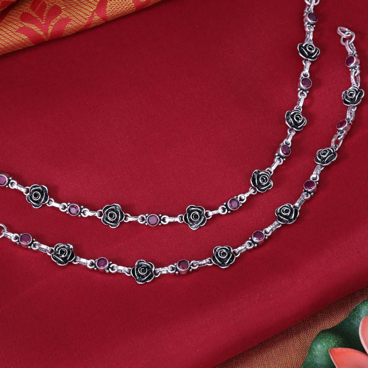 Floryn Oxidised Payal
