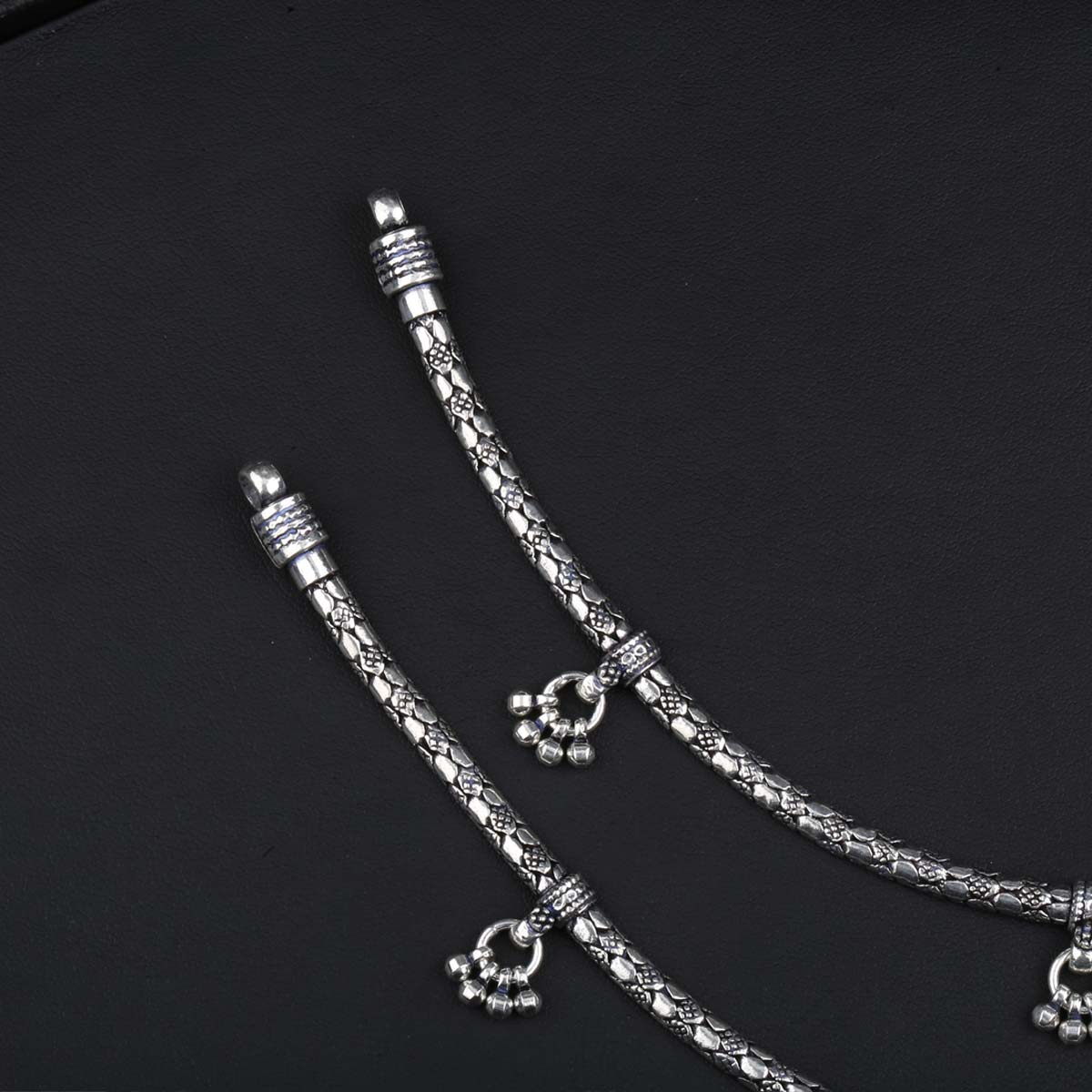 Lisha Oxidised Anklets